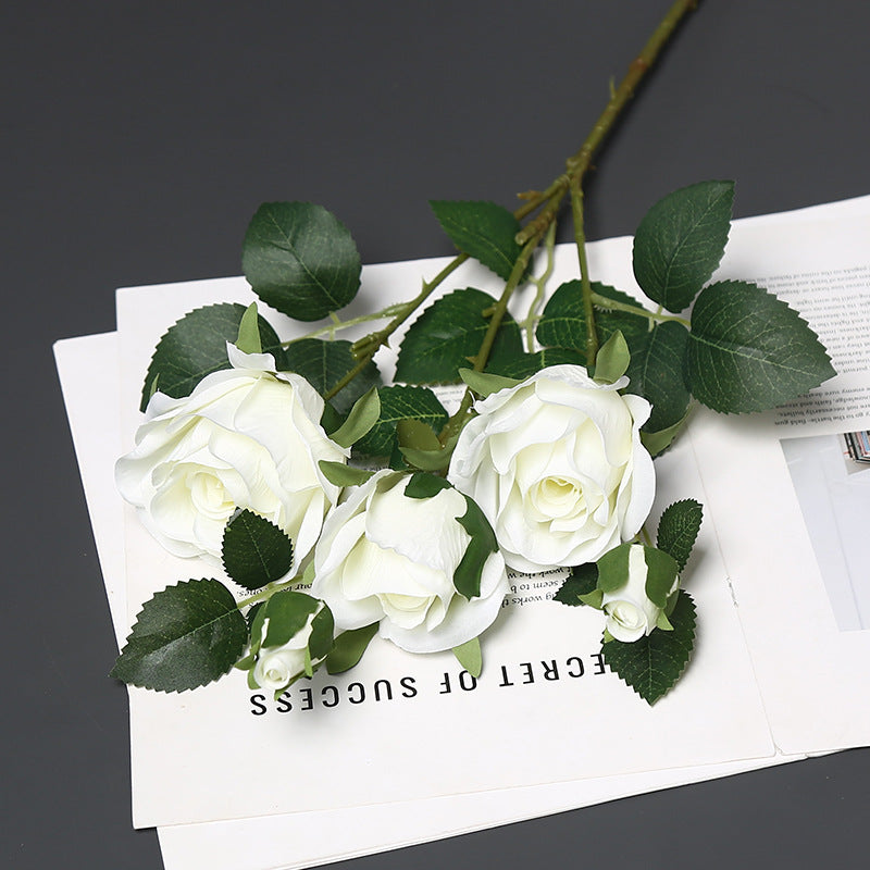 Zachte Zijde Rozen Arrangement
