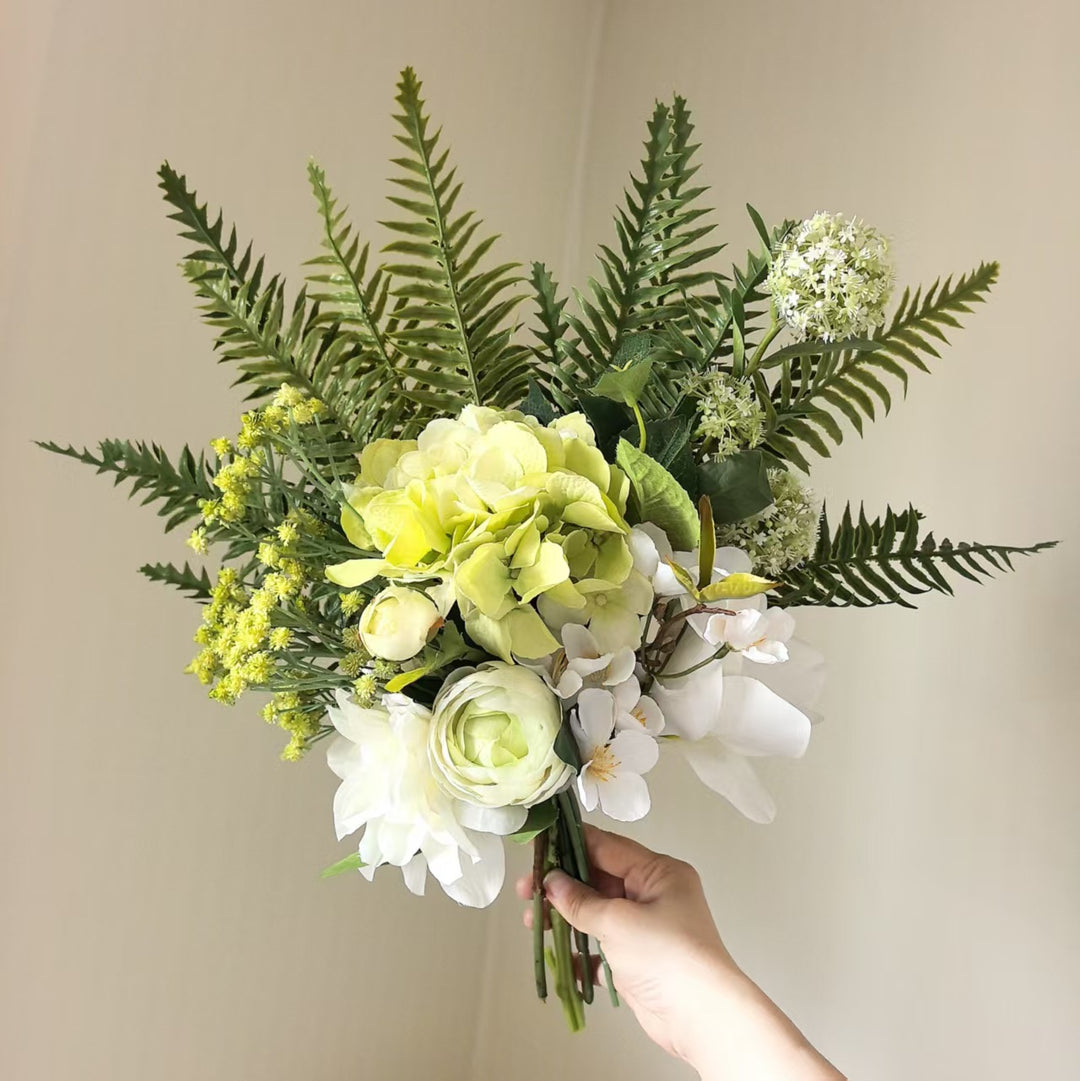 Lush Decoratieve Bloemenboeket