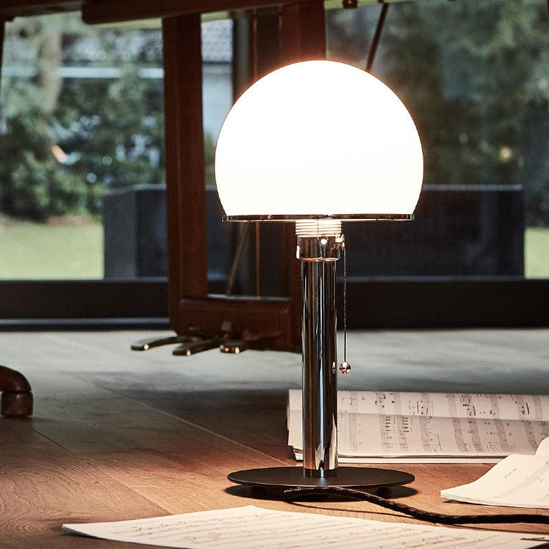 Moderne Bol Tafellamp met Glazen Basis