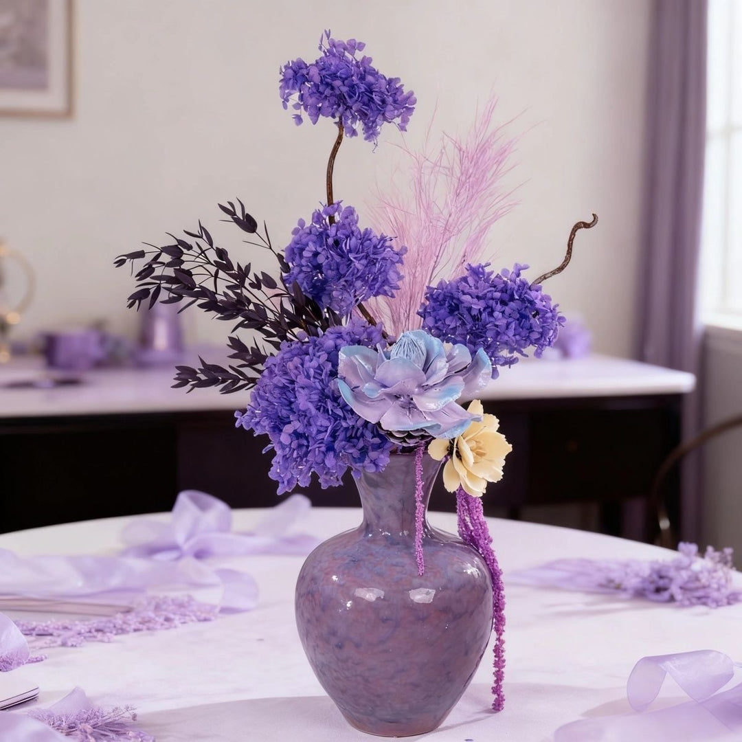 Elegante Bloemarrangement voor Huisdecoratie