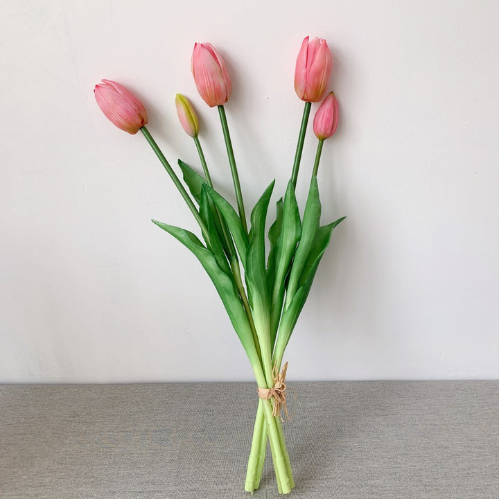 Levensechte Tulp Bloemenarrangement