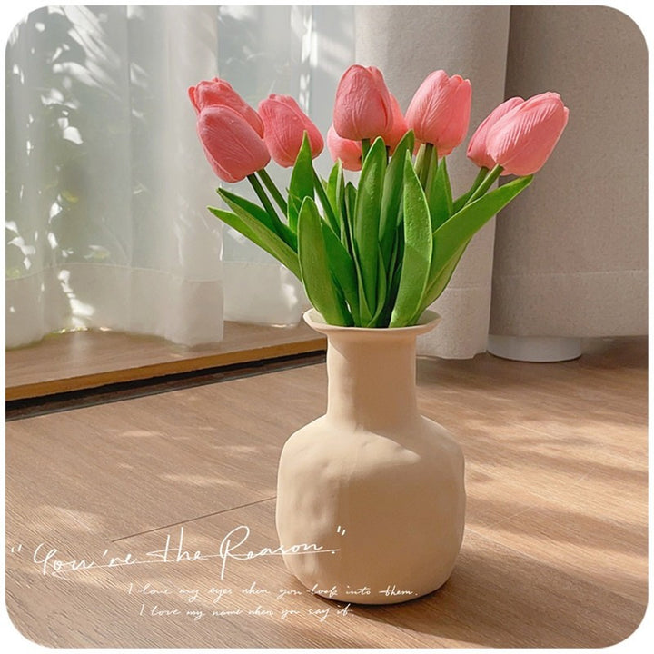Realistisch Decoratieve Tulpen Bloemarrangement