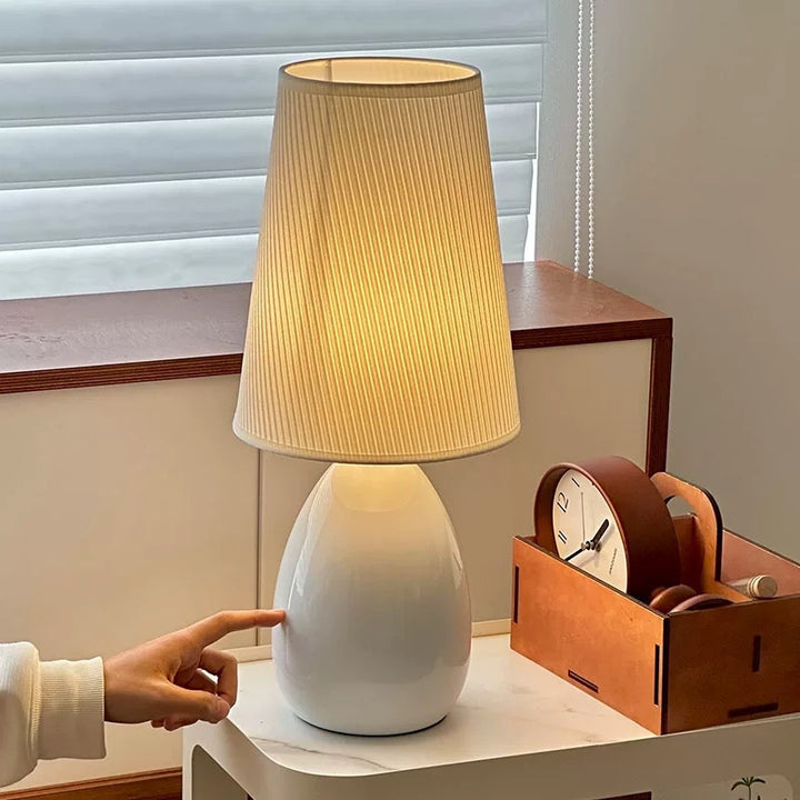 Sculpturaal Decoratieve Tafel Lamp