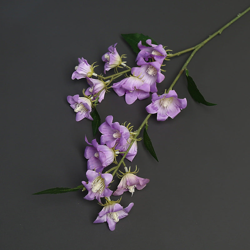 Bloemrijke Accentsteel voor Thuisdecoratie Tentoonstelling