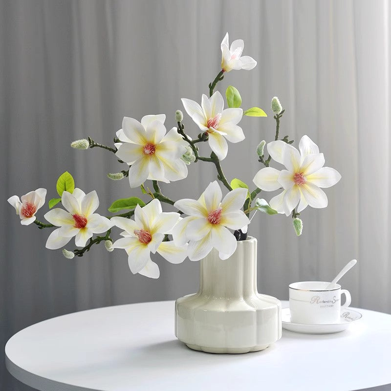 Levensechte Magnolia Bloemarrangement