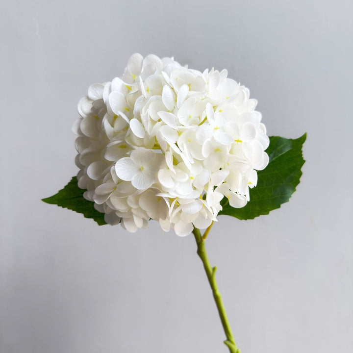 Nep-Hortensia Bloemarrangement