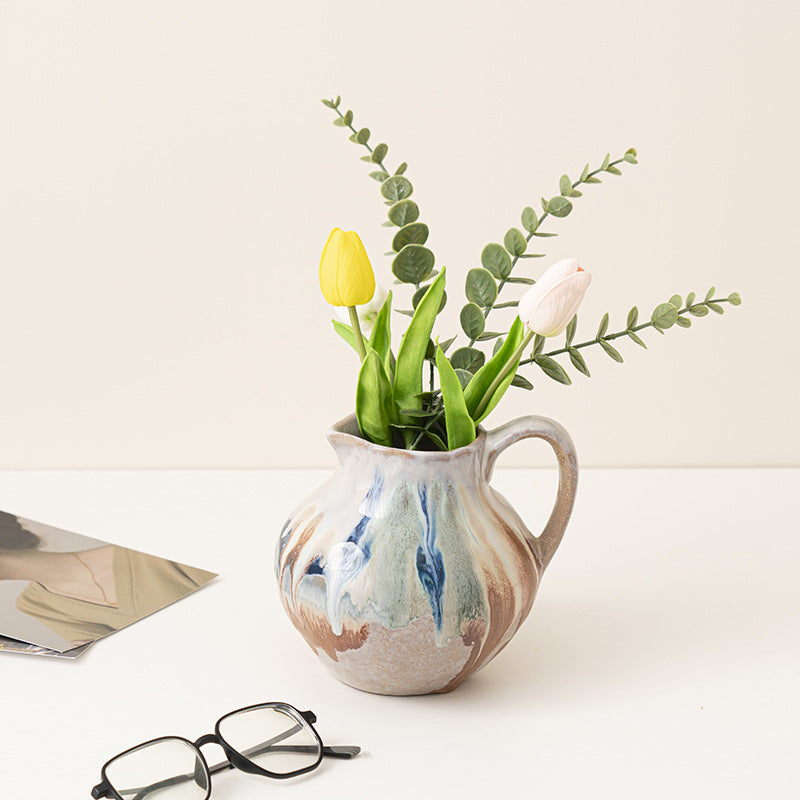 Klassieke Ambachtelijke Keramische Pitcher