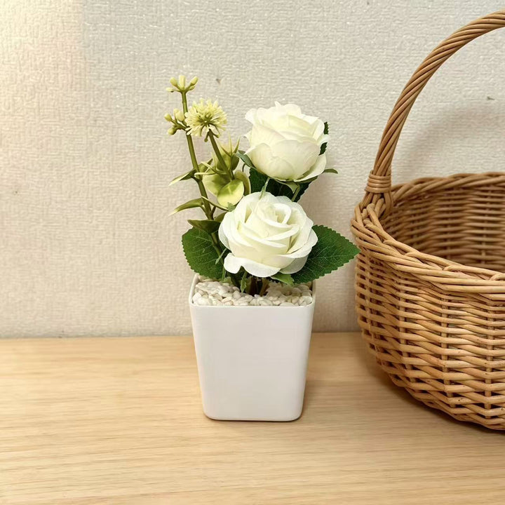 Elegante Mini Rozen Arrangement