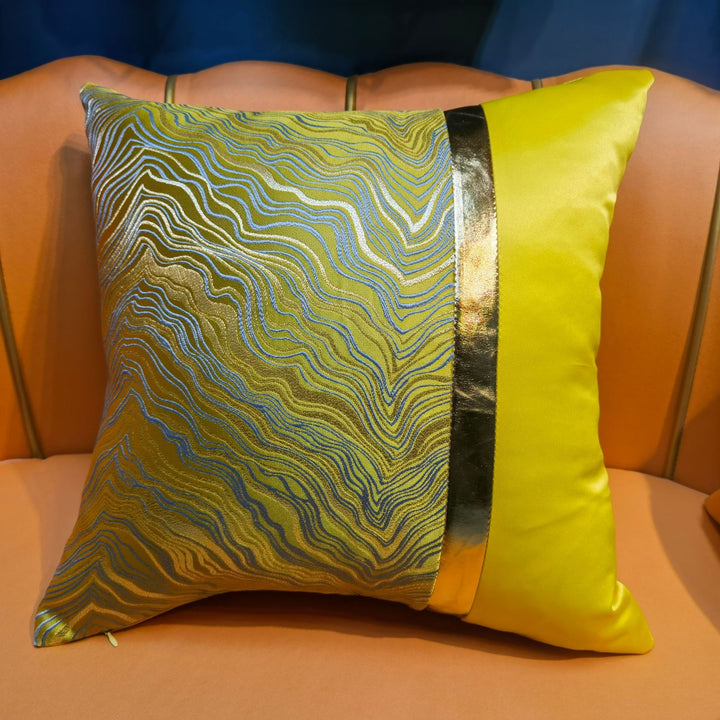 Decoratieve Satijnen Kussen
