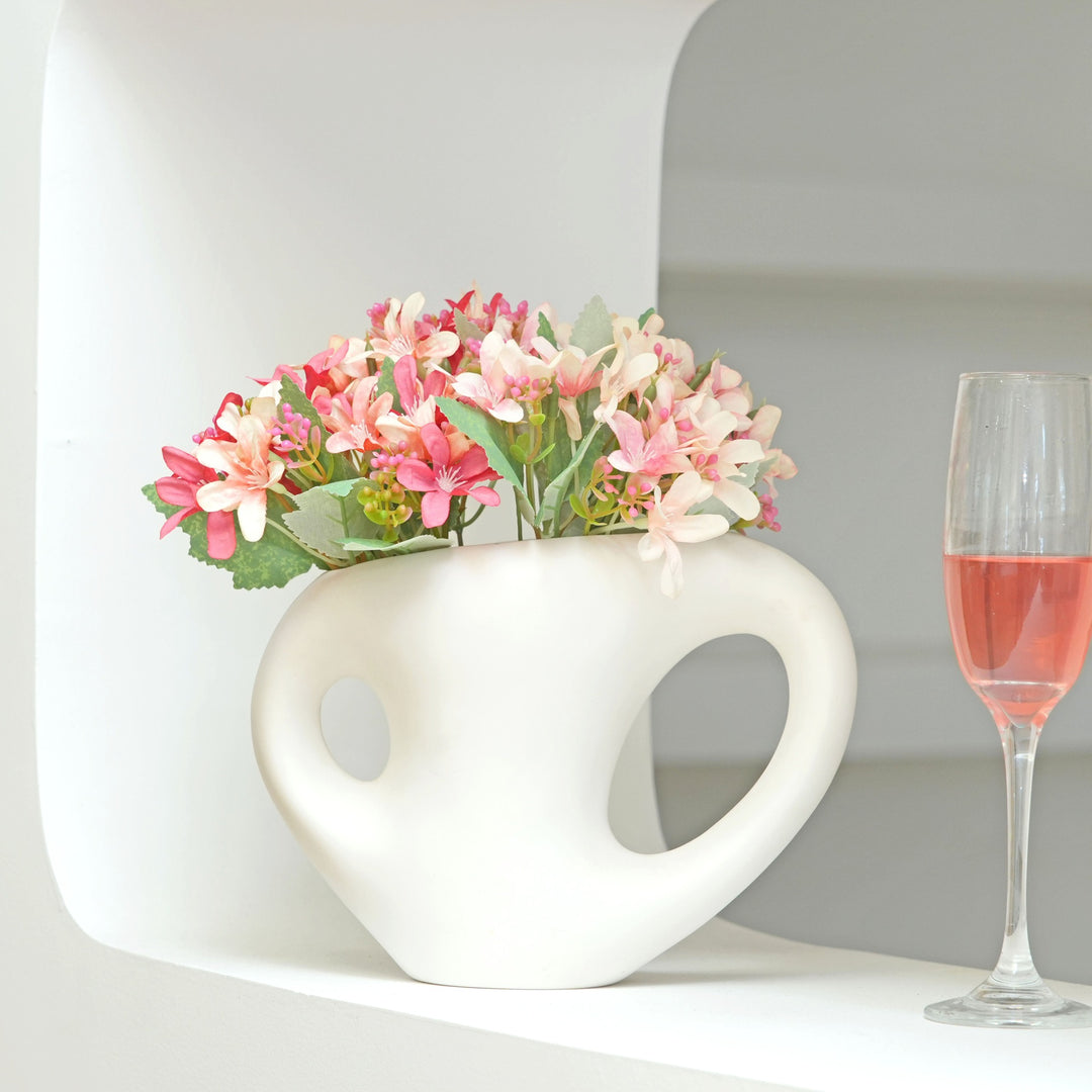 Levensechte Gemengde Bloemenarrangement