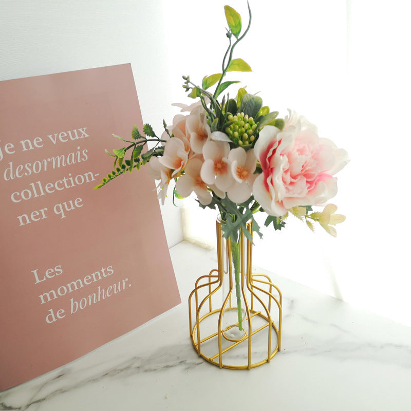 Levensechte Bloemenarrangement