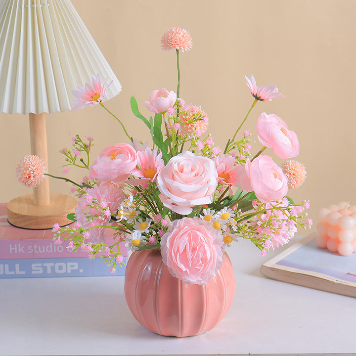 Charming Bloemig Centerpiece Arrangement