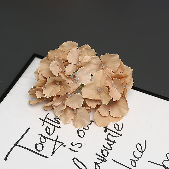 Elegante Decoratieve Bloemenarrangement