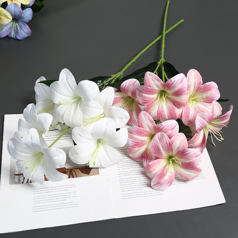 Realistische Zijde Bloem Steel Arrangment