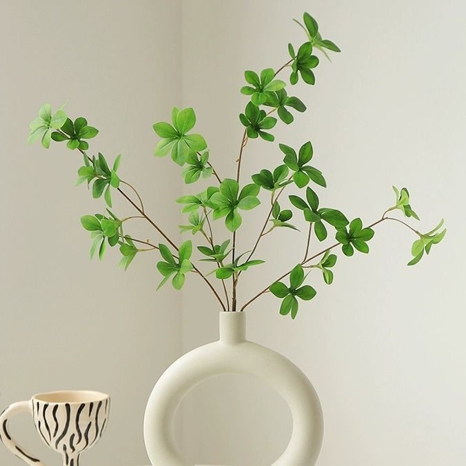 Realistische Decoratieve Groene Takkenarrangement