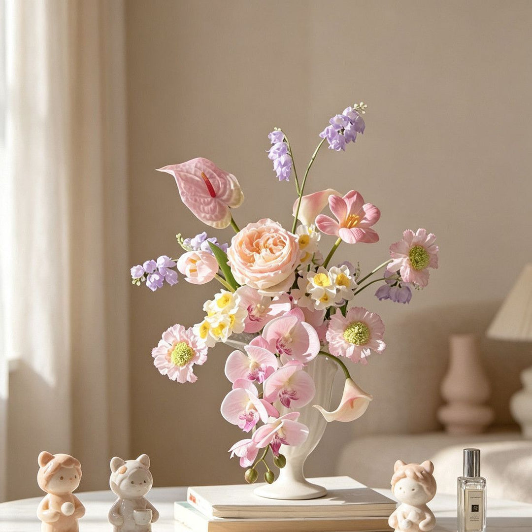 Elegante Levensechte Bloemstuk voor Huishouddecoratie