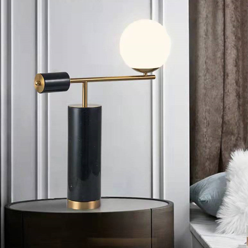 Contemporary Marmeren Tafel Lamp met Gouden Accenten