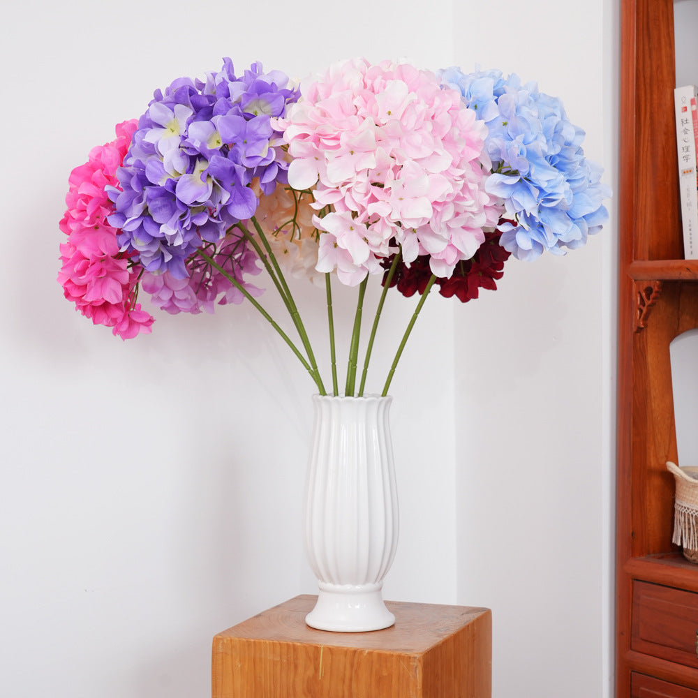 Elegante Nep Bloemarrangement