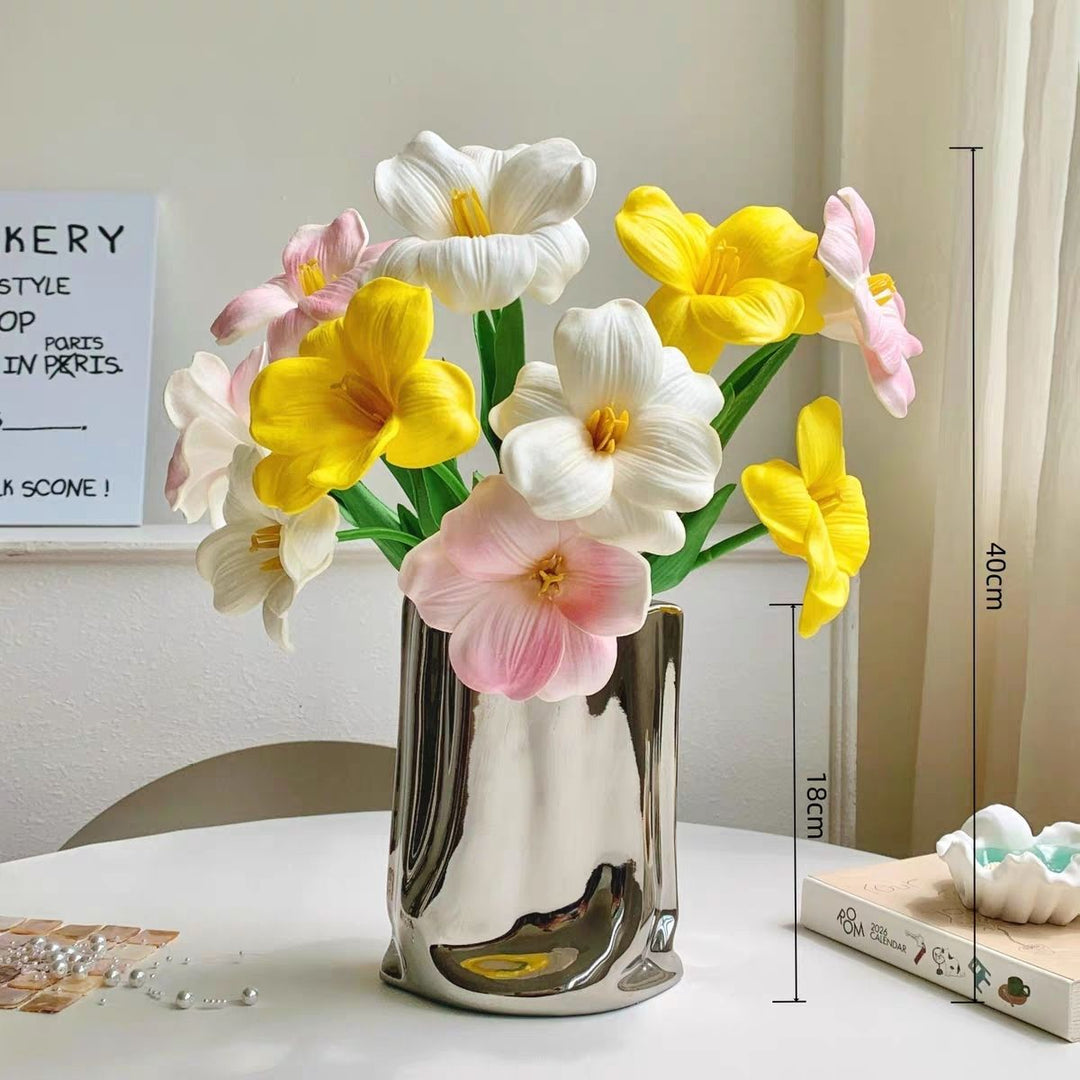 Levensechte Decoratieve Bloemarrangement