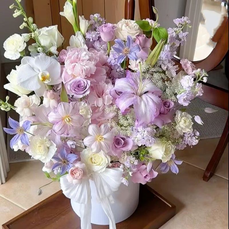 Decoratieve Bloemstukken met Stijlvolle Vaasje