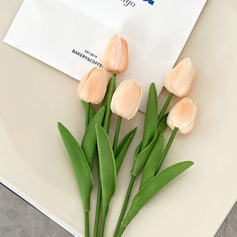Levensechte Tulp Bloemarrangement