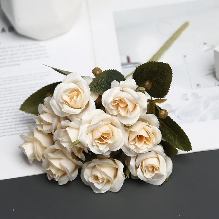 Decoratieve Zijde Rozenboeket voor Woondecoratie