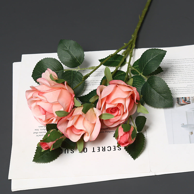 Zachte Zijde Rozen Arrangement