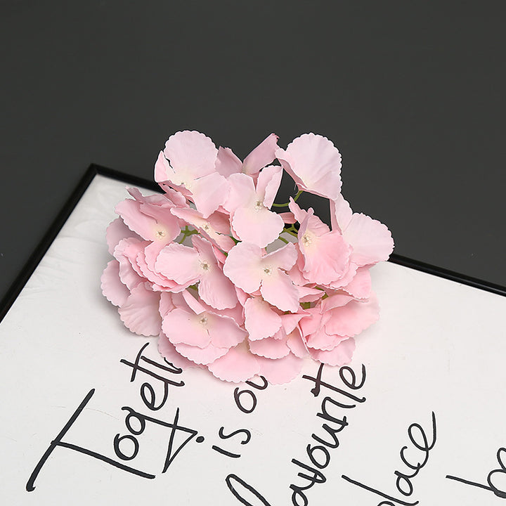 Elegante Decoratieve Bloemenarrangement