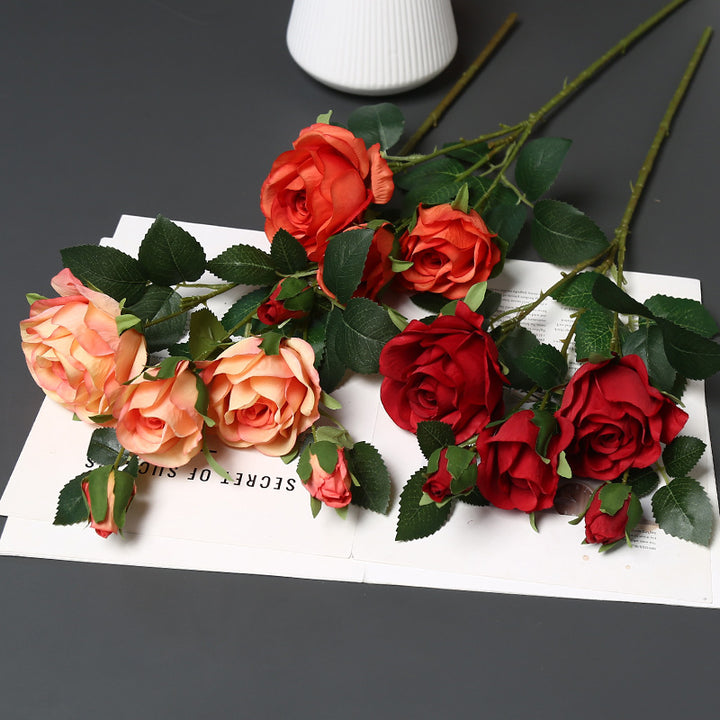 Zachte Zijde Rozen Arrangement