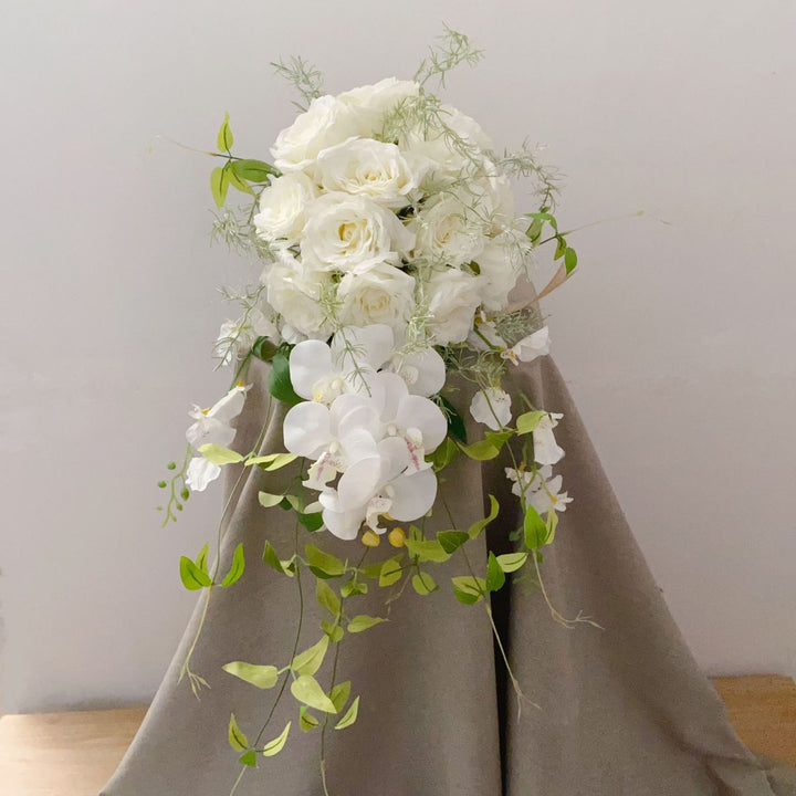 Lush Bloemrijke Bruidsboeket