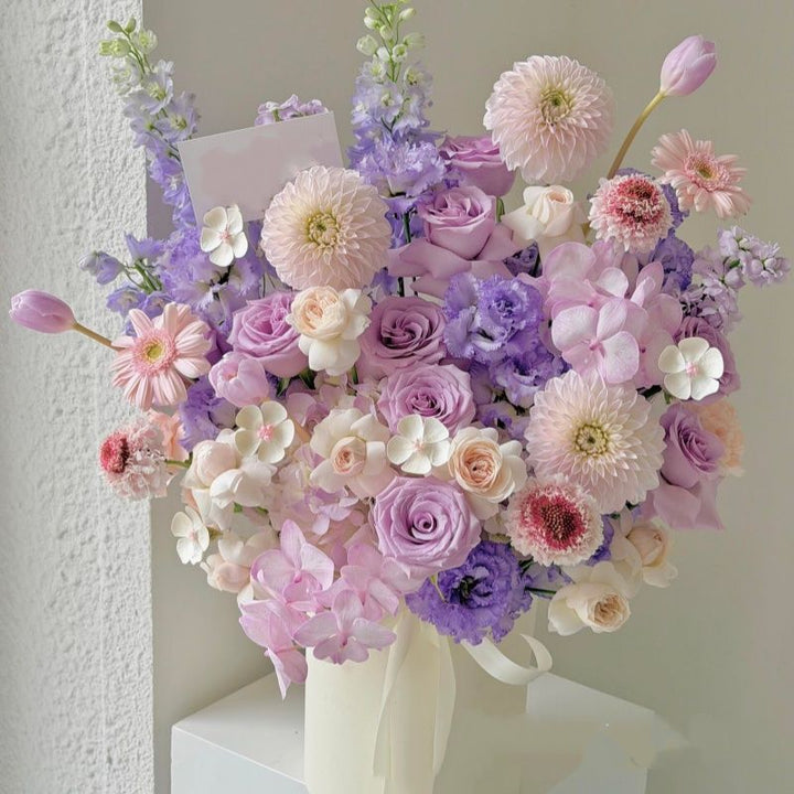 Decoratieve Bloemstukken met Stijlvolle Vaasje
