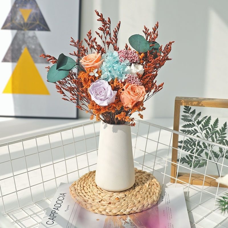 Elegante Decoratieve Nepbloemarrangement