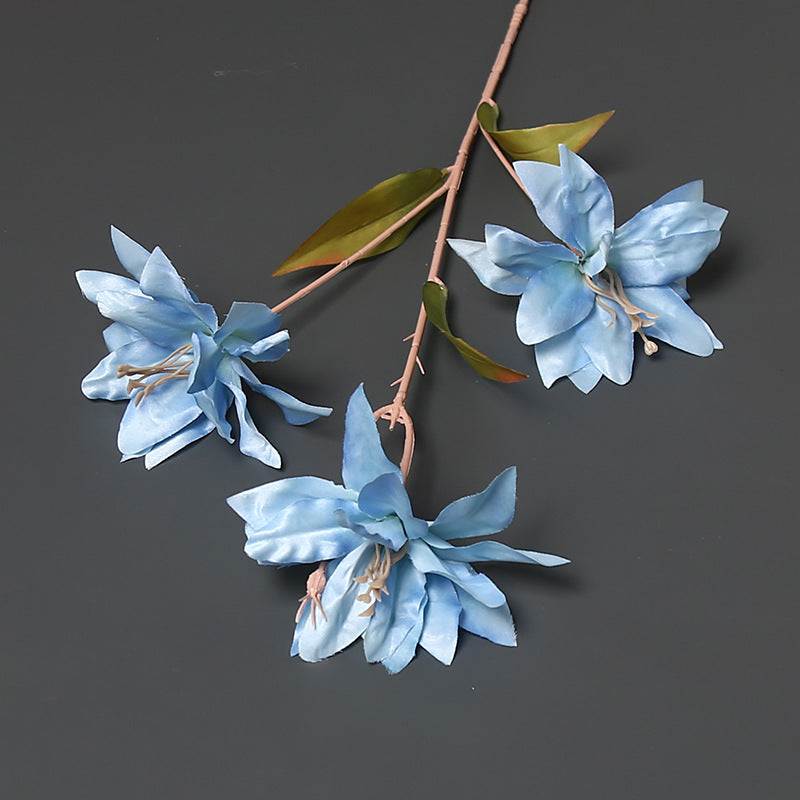 Nep bloemenstamarrangement voor woningdecoratie
