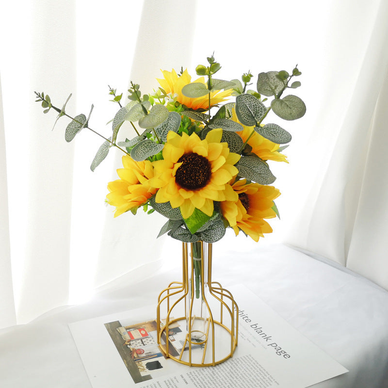 Levensechte Bloemenarrangement