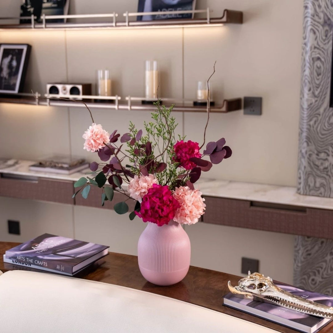 Elegante Decoratieve Bloemenarrangement