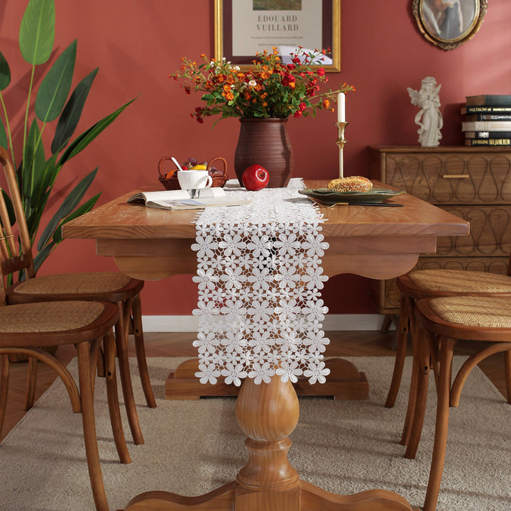 Decoratieve Bloemige Kant Tafelloper