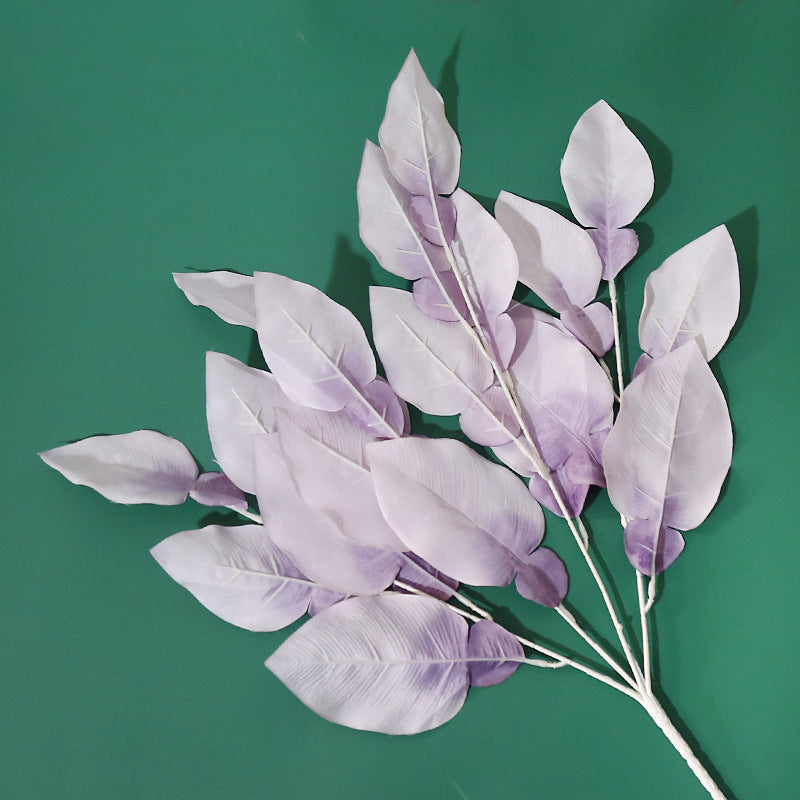 Elegante Nepblad Steel Arrangement