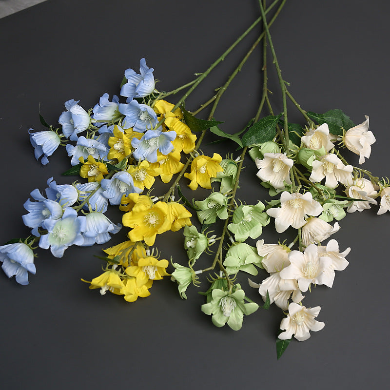 Bloemrijke Accentsteel voor Thuisdecoratie Tentoonstelling