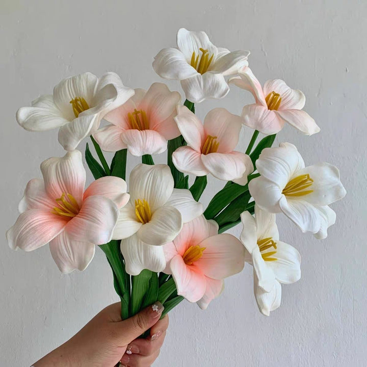 Levensechte Decoratieve Bloemarrangement