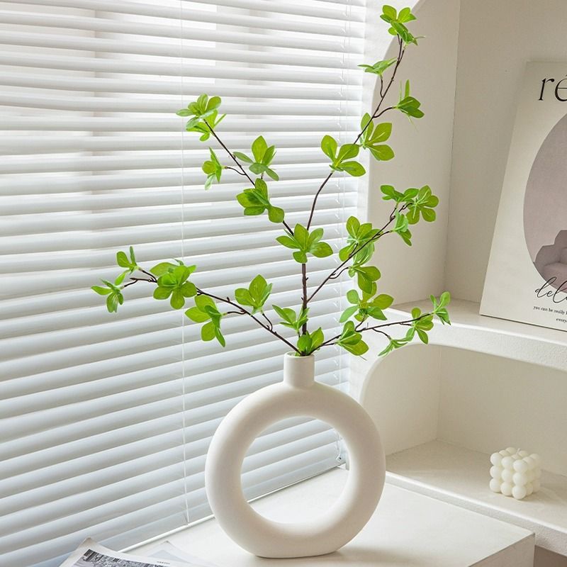 Elegante Minimalistische Keramische Vaasje