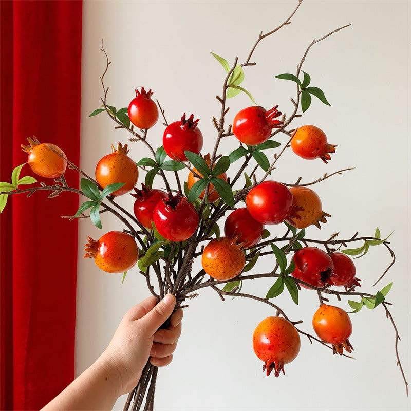 Decoratieve Granaatappel Tak
