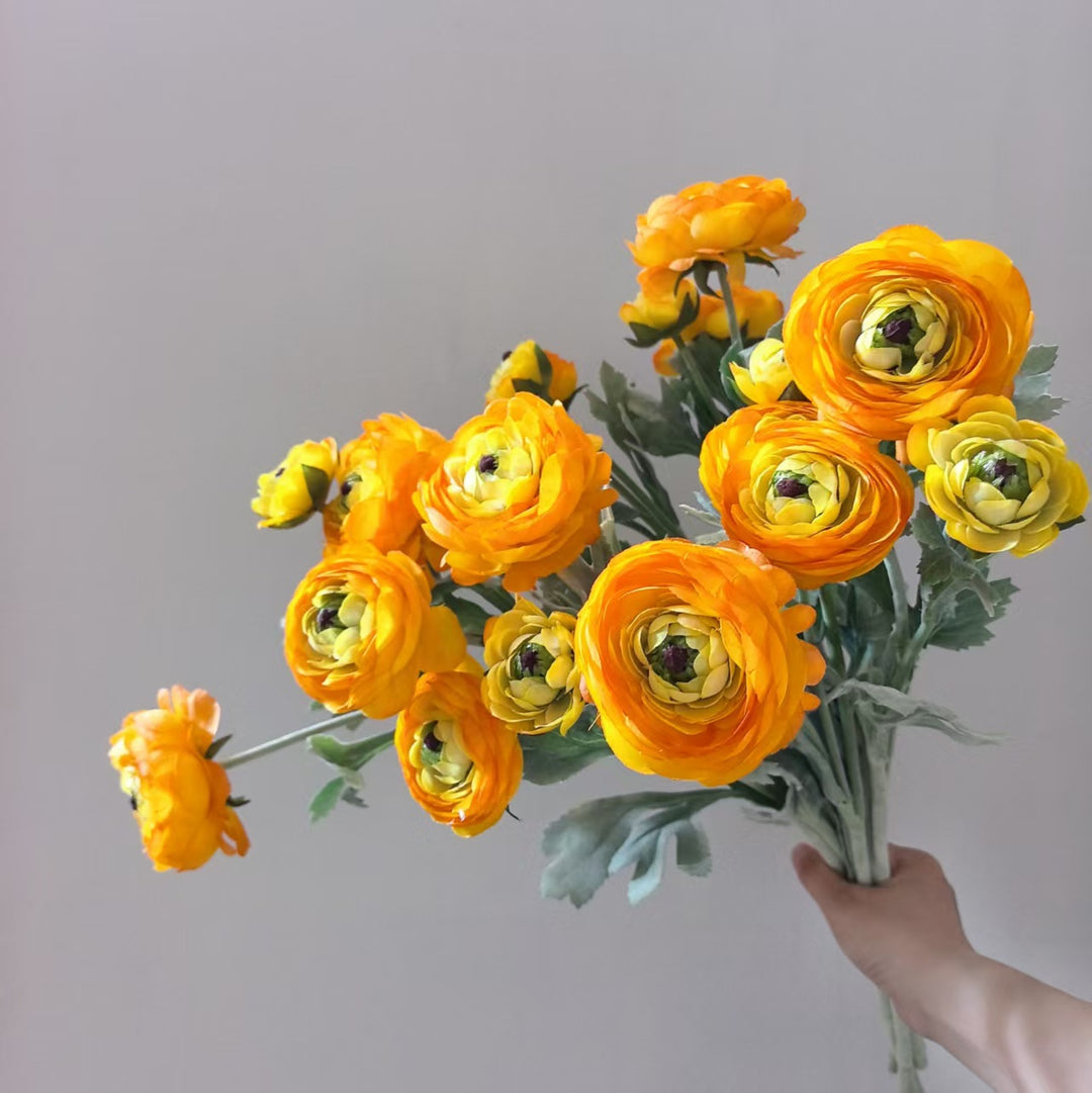 Realistische Ranunculus Bloemensteel