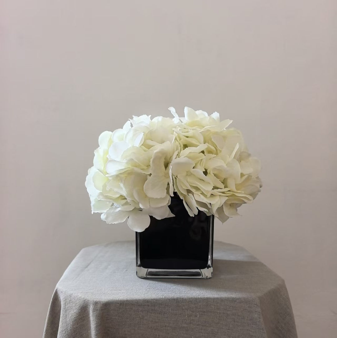 Luxueuze Nepbloemenarrangement