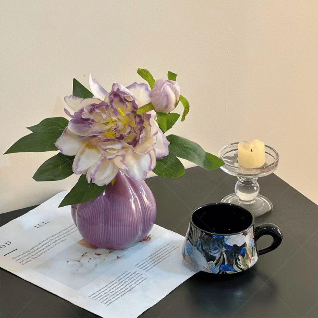 Elegante Nepp Floral Display