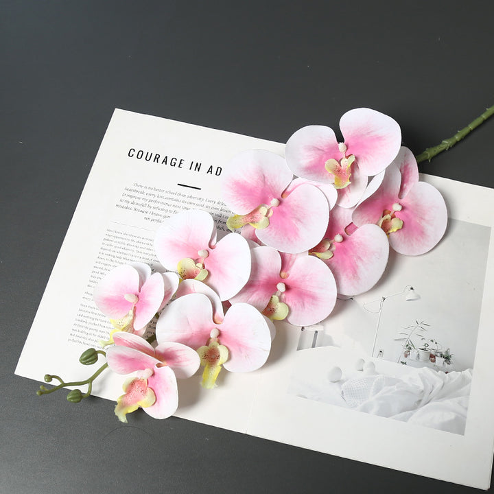Decoratieve Nep-Orchidee Arrangement