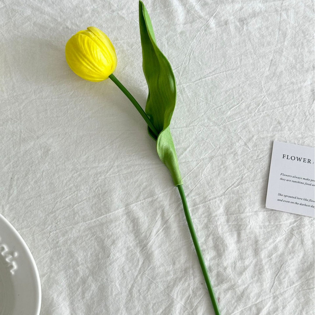 Realistische Faux Tulp Bloem Steel