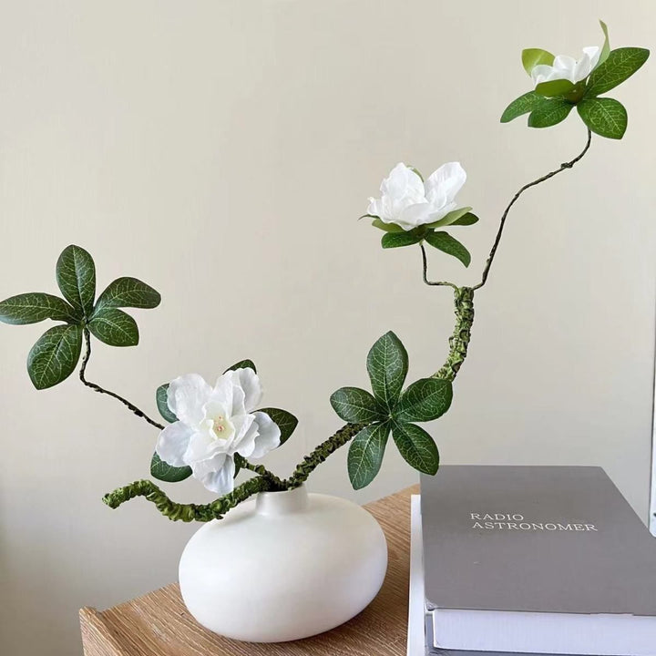 Decoratieve Nepbloemenarrangement