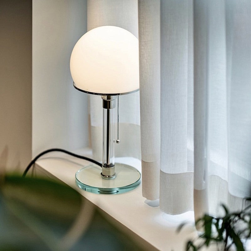 Moderne Bol Tafellamp met Glazen Basis