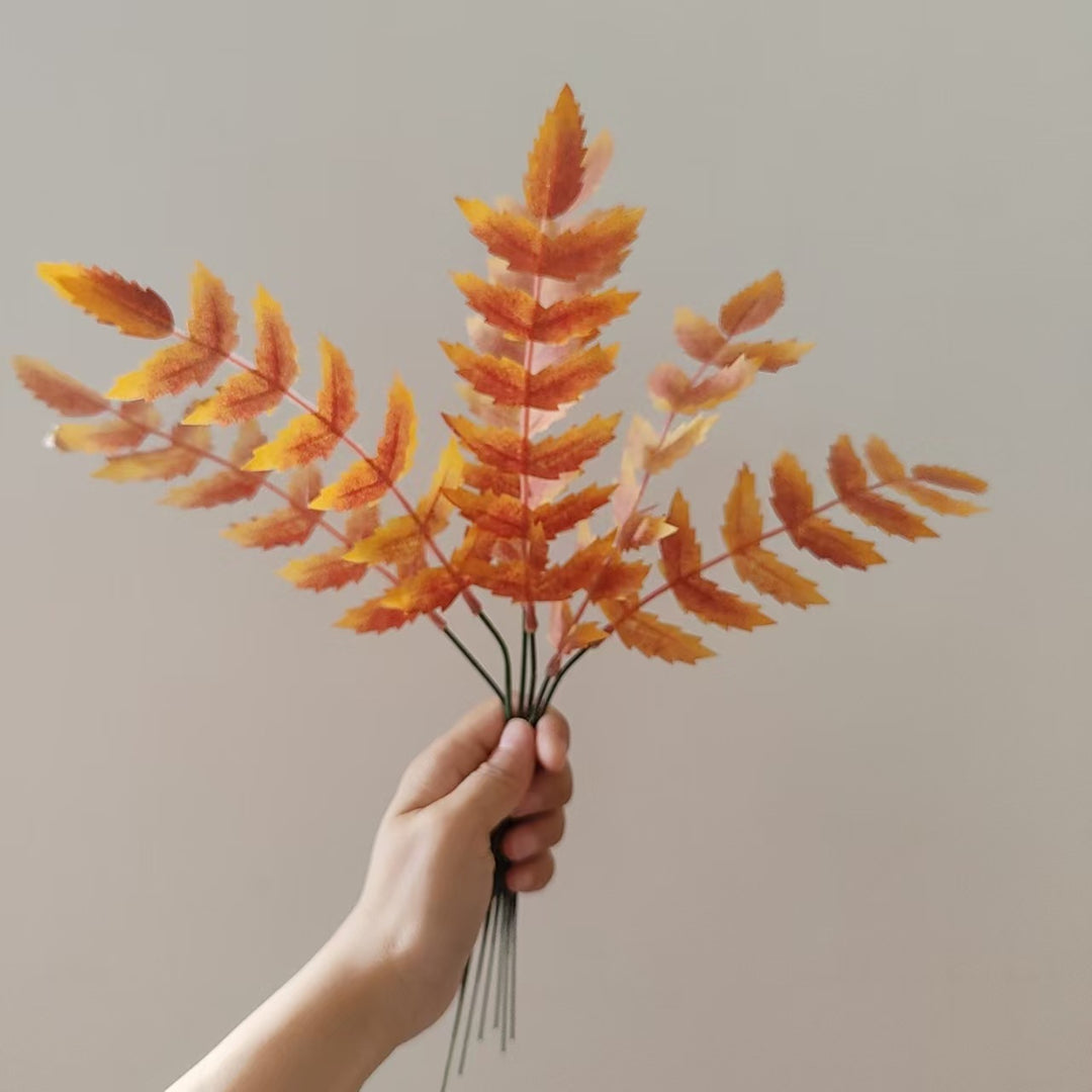 Herfst-geïnspireerde Decoratieve Bladsteem