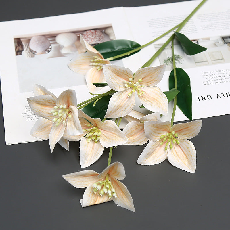 Realistische Decoratieve Bloemensteel